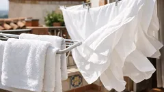 Asciugamani morbidi e profumati: le regole del bucato che funzionano davvero